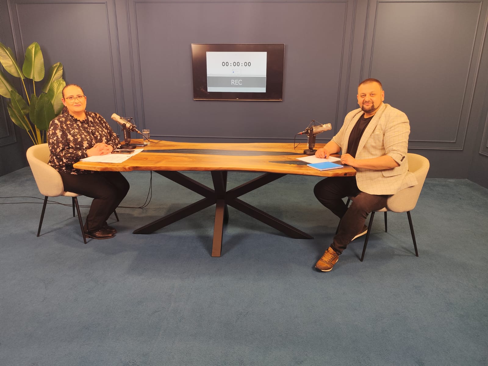 Servicii Liga Deținuților